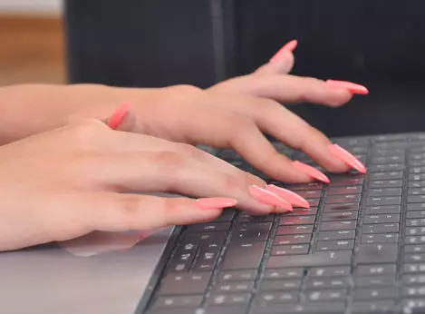 how to type with long nails